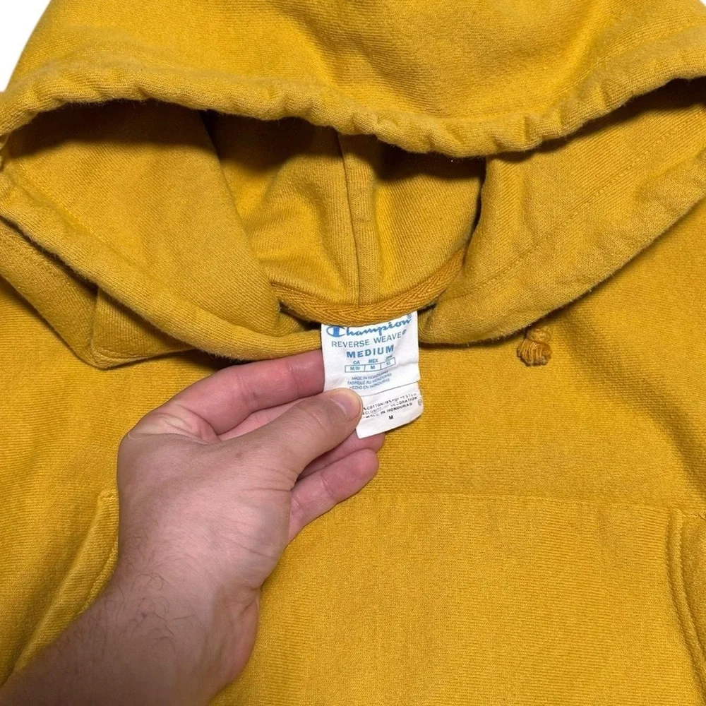 Champion Reverse Weave Yellow Stained Hoodie Sweatshirt Adult Medium